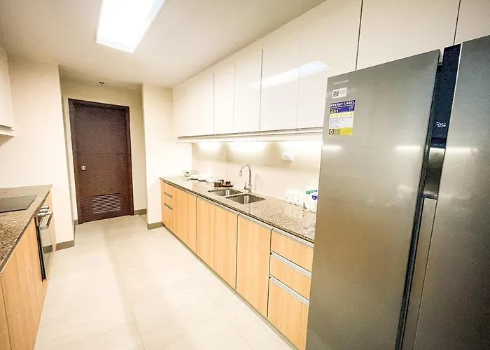 Luxurious 3br In Bay Across Okada Ii 12pax