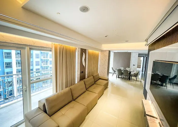 Luxurious 3br In Bay Across Okada Ii 12pax