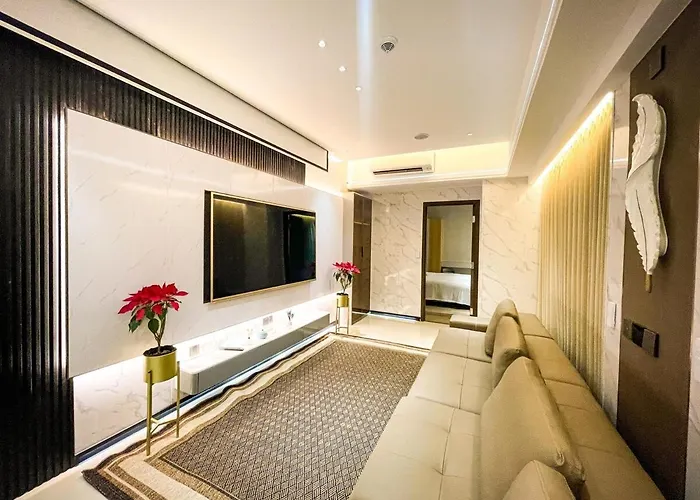 Luxurious 3br In Bay Across Okada Ii 12pax