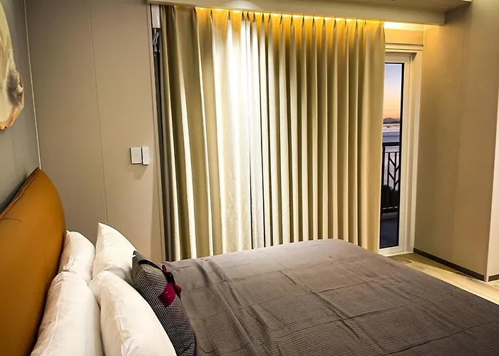 Luxurious 3br In Bay Across Okada Ii 12pax